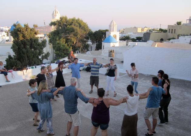 Hellenic Culture Centre Santorini Grecia Langart